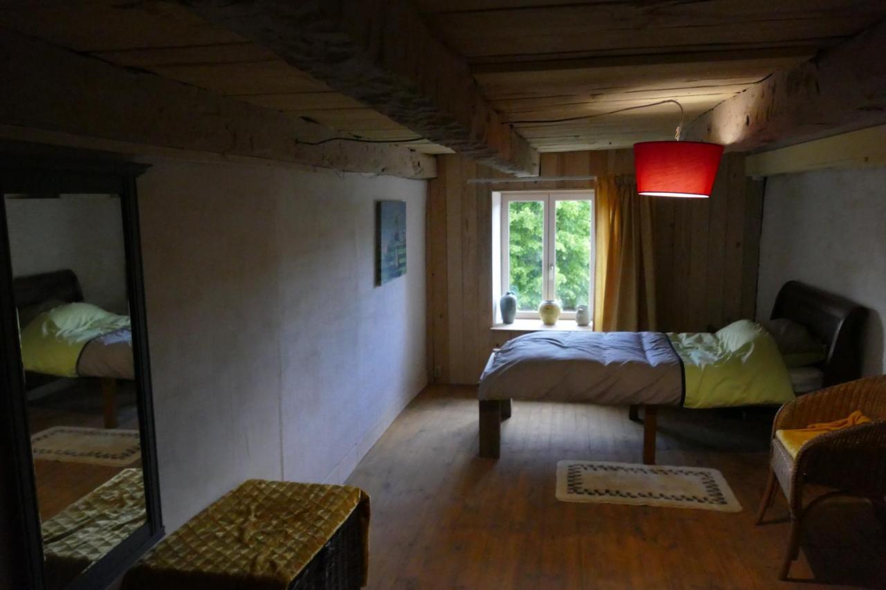 Villa L'Ancienne Ferme à Bujaleuf Extérieur photo
